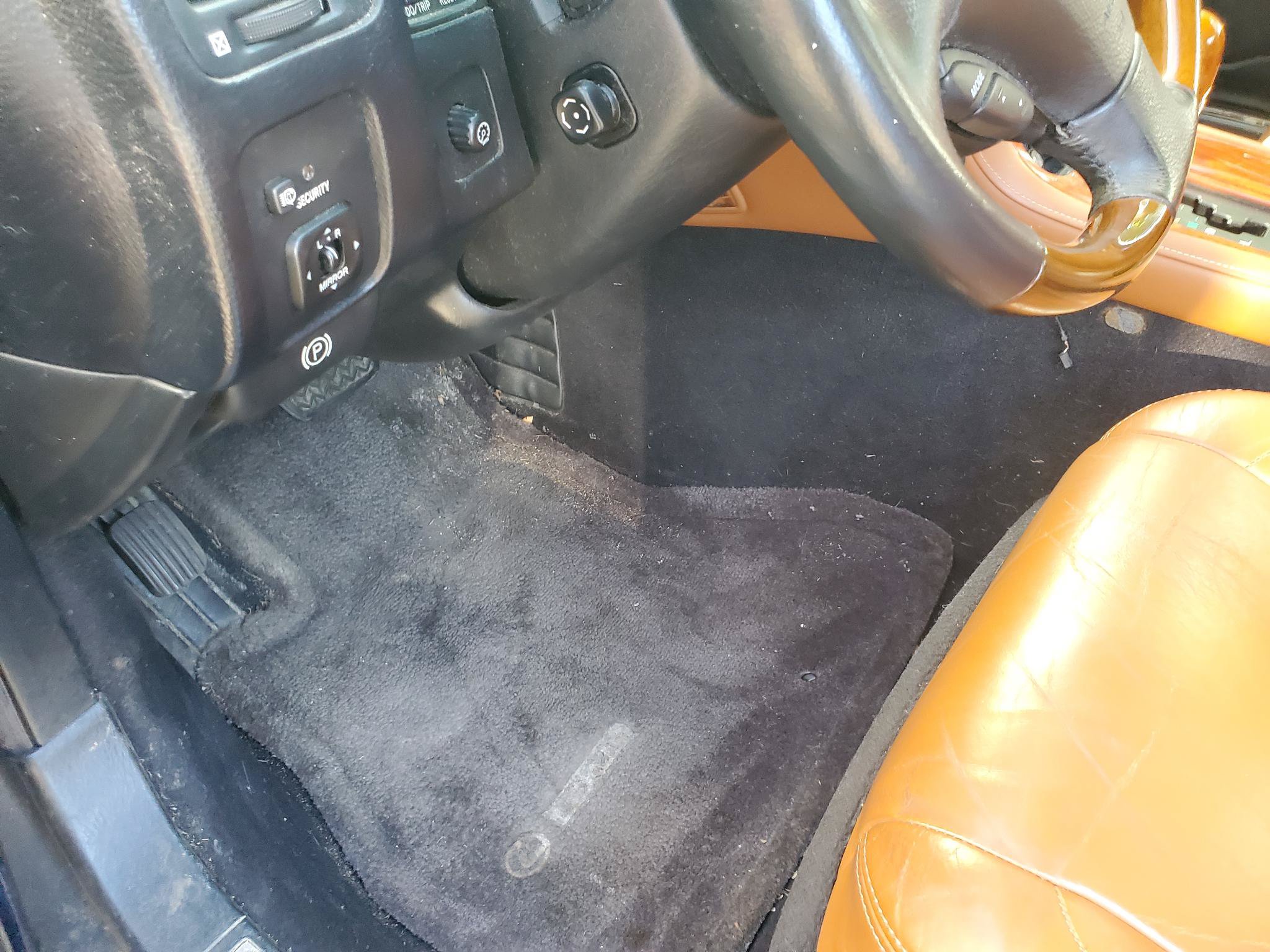 Used 2004 Lexus SC 430 Convertible RWD image 17