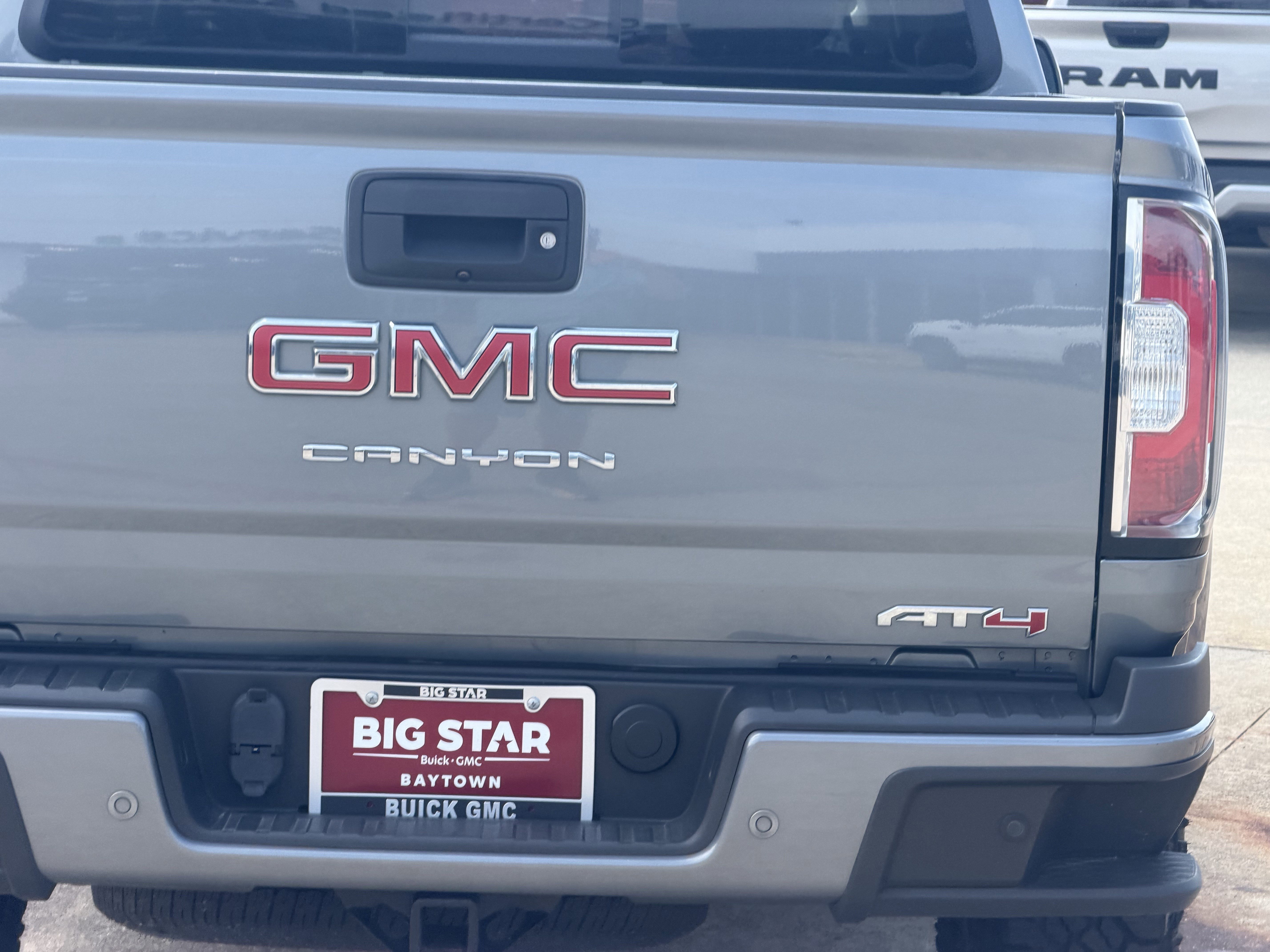 Used 2022 GMC Canyon AT4 w/ Trailering Package AWD/4WD image 25
