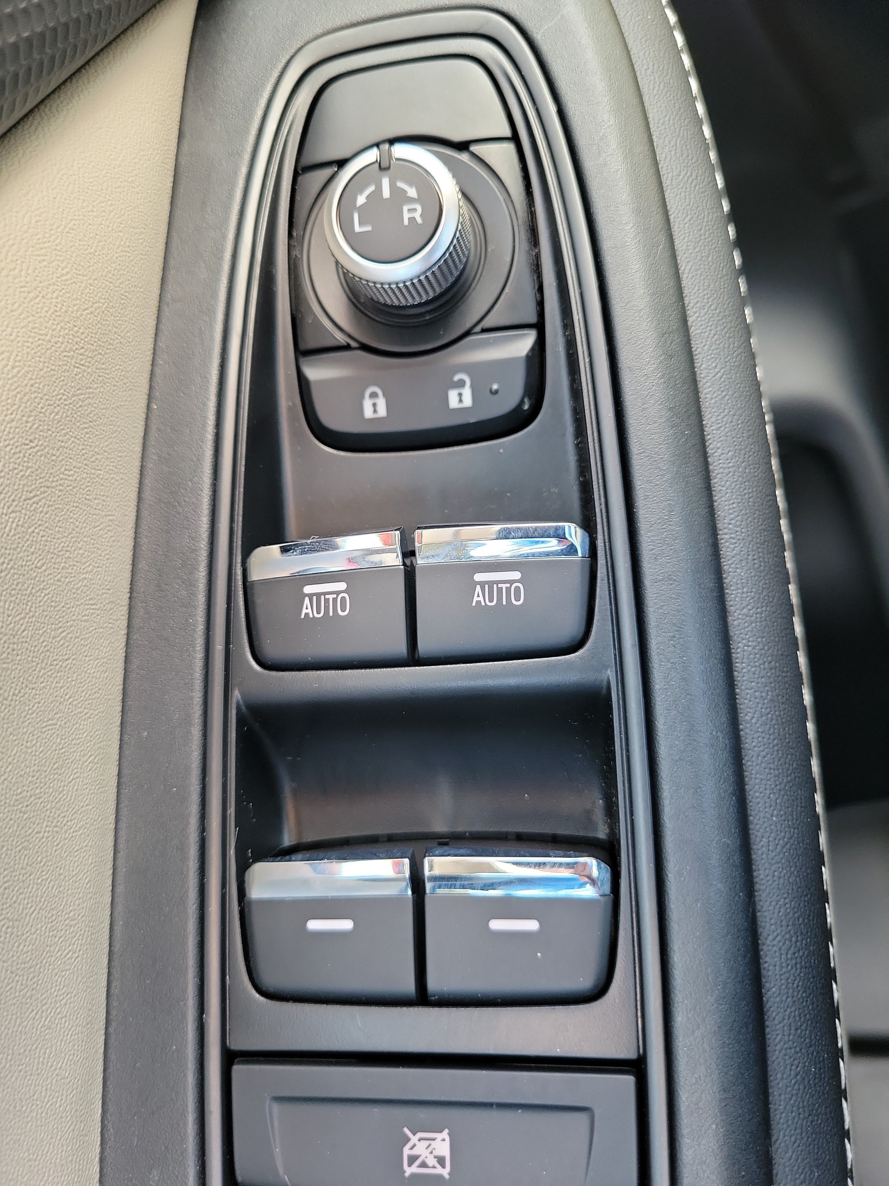 Certified 2024 Subaru Forester Limited AWD/4WD image 23
