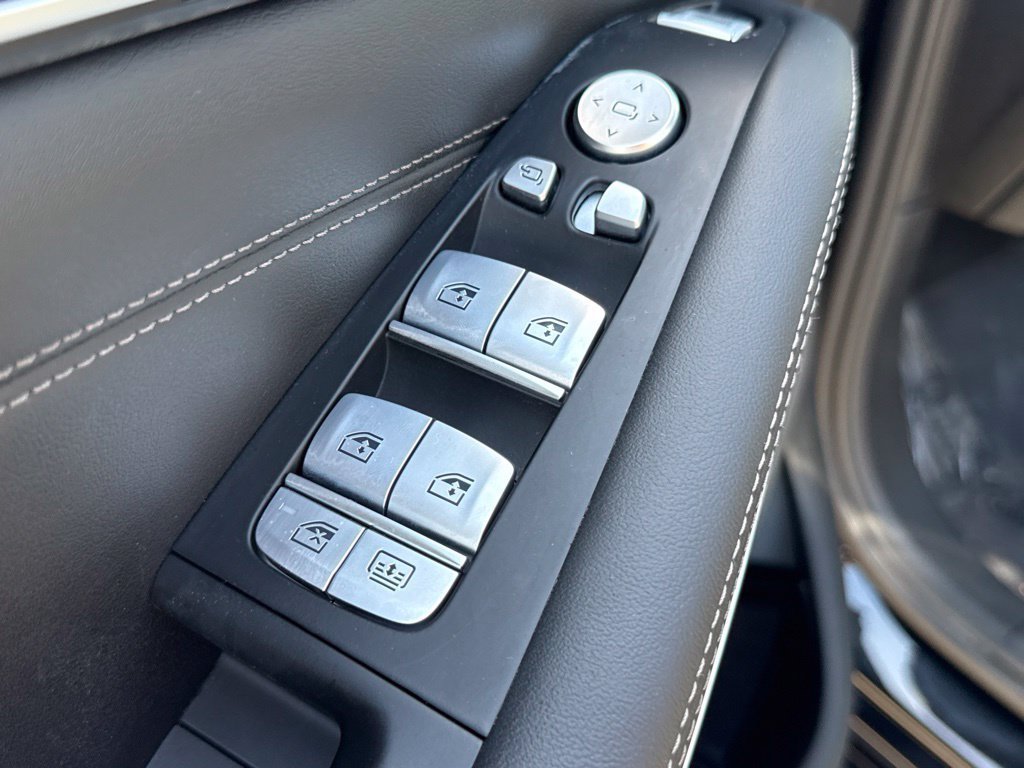 Certified 2024 BMW X7 xDrive40i AWD/4WD image 18