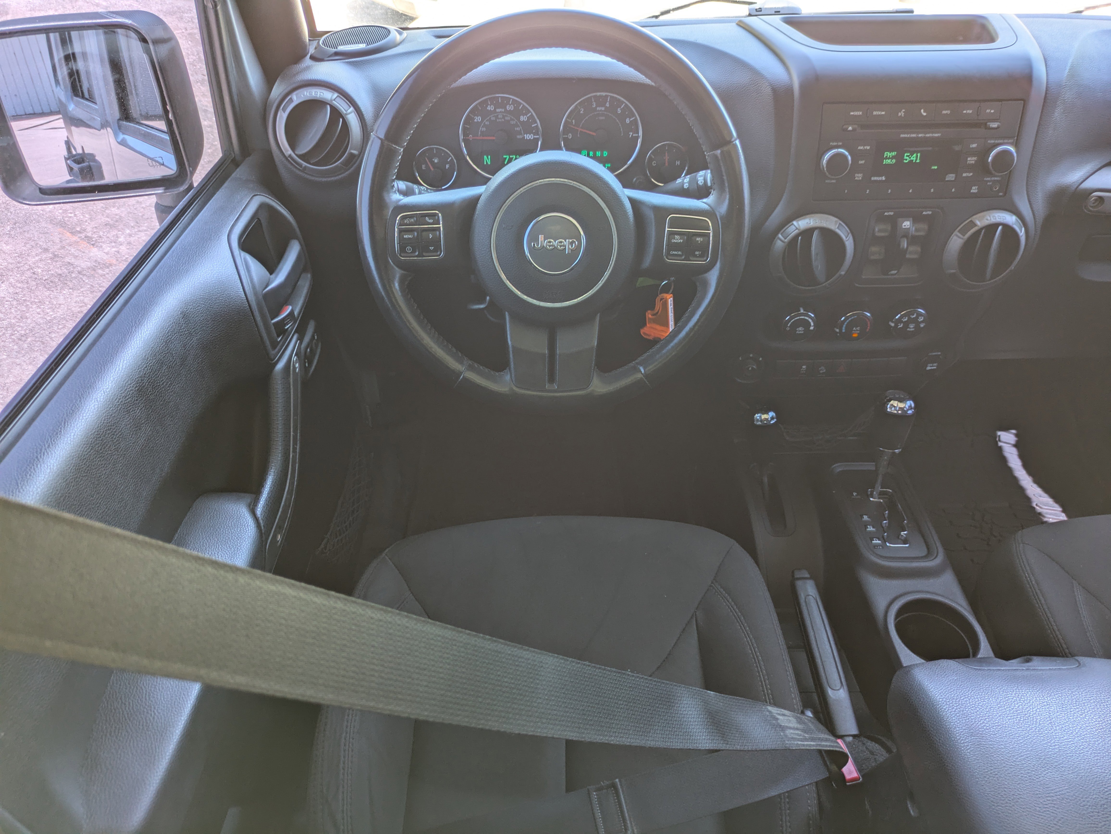 Used 2015 Jeep Wrangler Unlimited Sport image 4