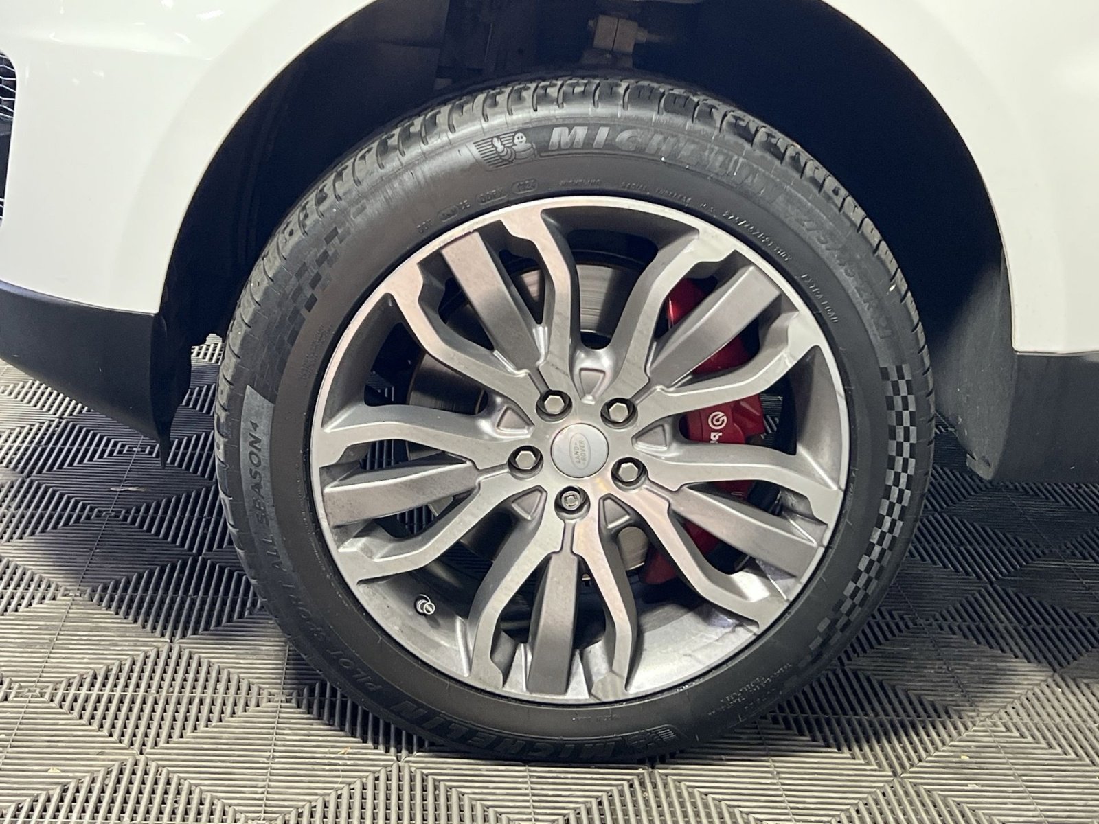 Used 2016 Land Rover Range Rover Sport Supercharged image 12