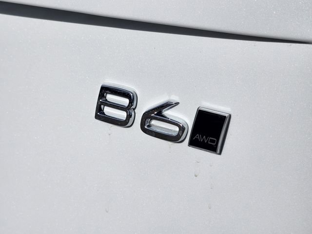 New 2026 Volvo XC90 B6 Plus w/ Protection Package image 18