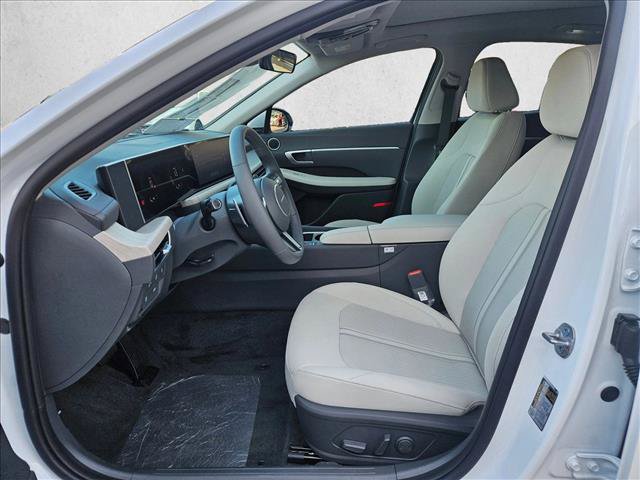 New 2026 Hyundai Sonata SEL FWD image 4