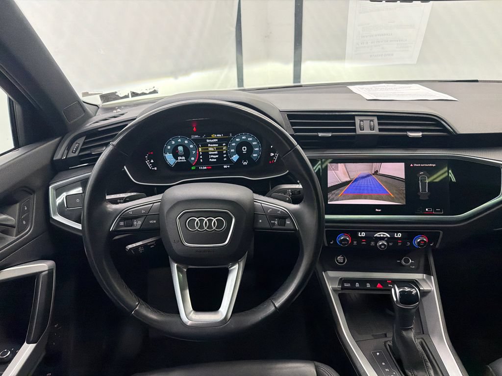 Used 2024 Audi Q3 2.0T Premium AWD/4WD image 25