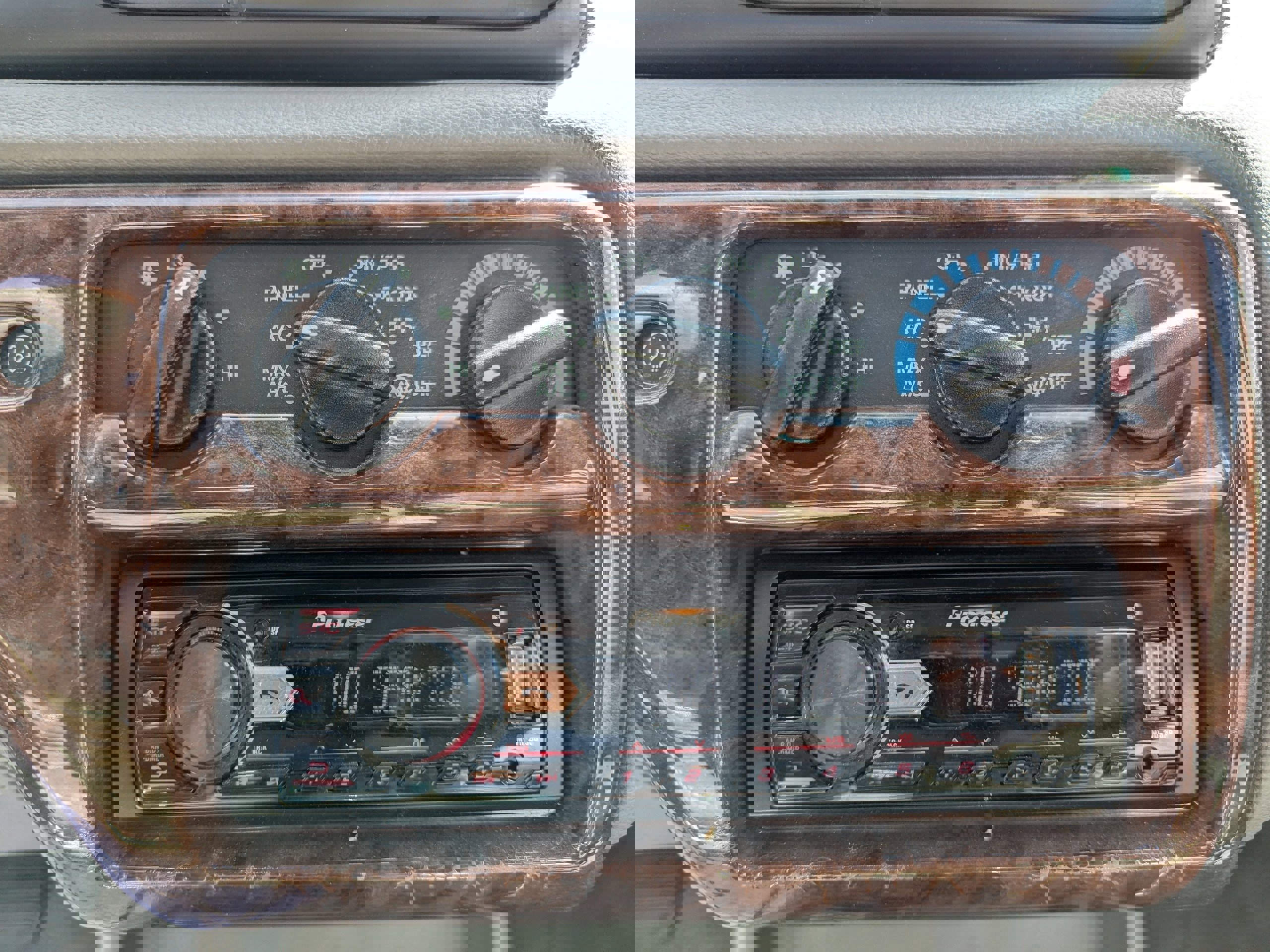 Used 1999 Mercury Mystique LS image 22