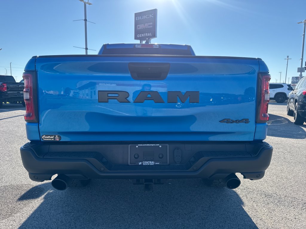Used 2025 RAM 1500 Warlock AWD/4WD image 5