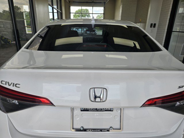 Used 2022 Honda Civic Sport image 2