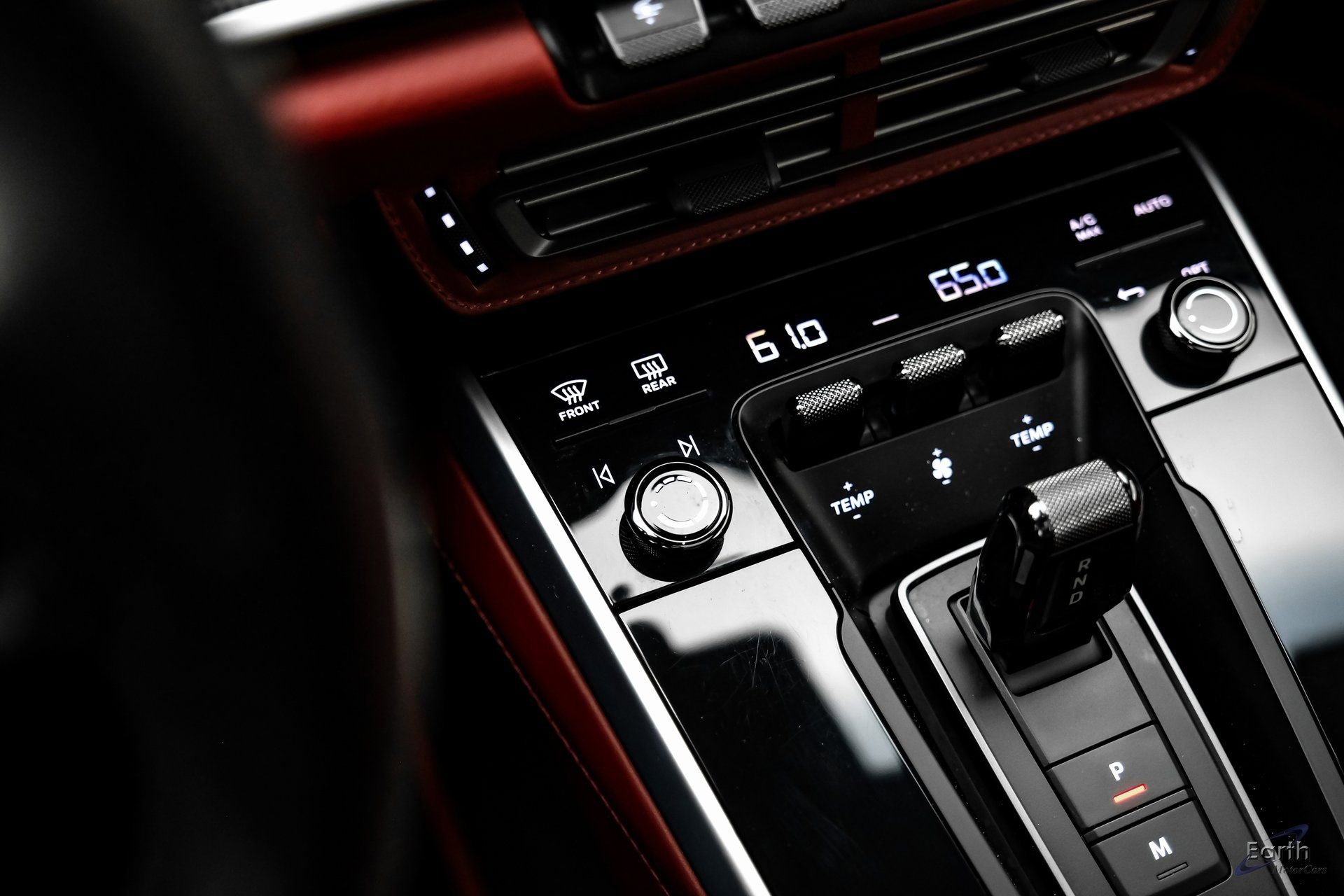 Used 2021 Porsche 911 Turbo S image 71