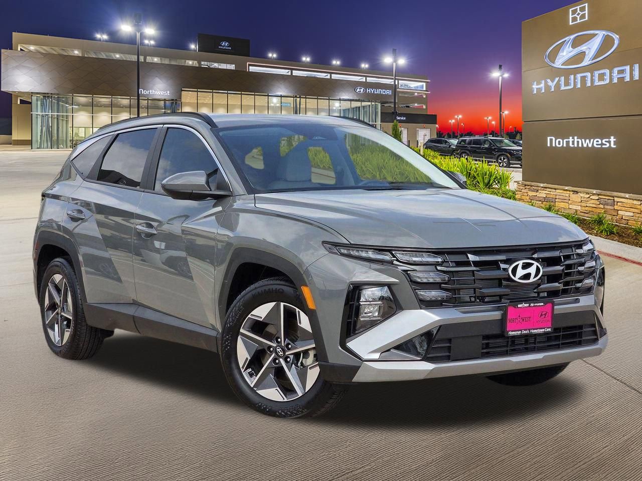 Used 2025 Hyundai Tucson SEL FWD image 3