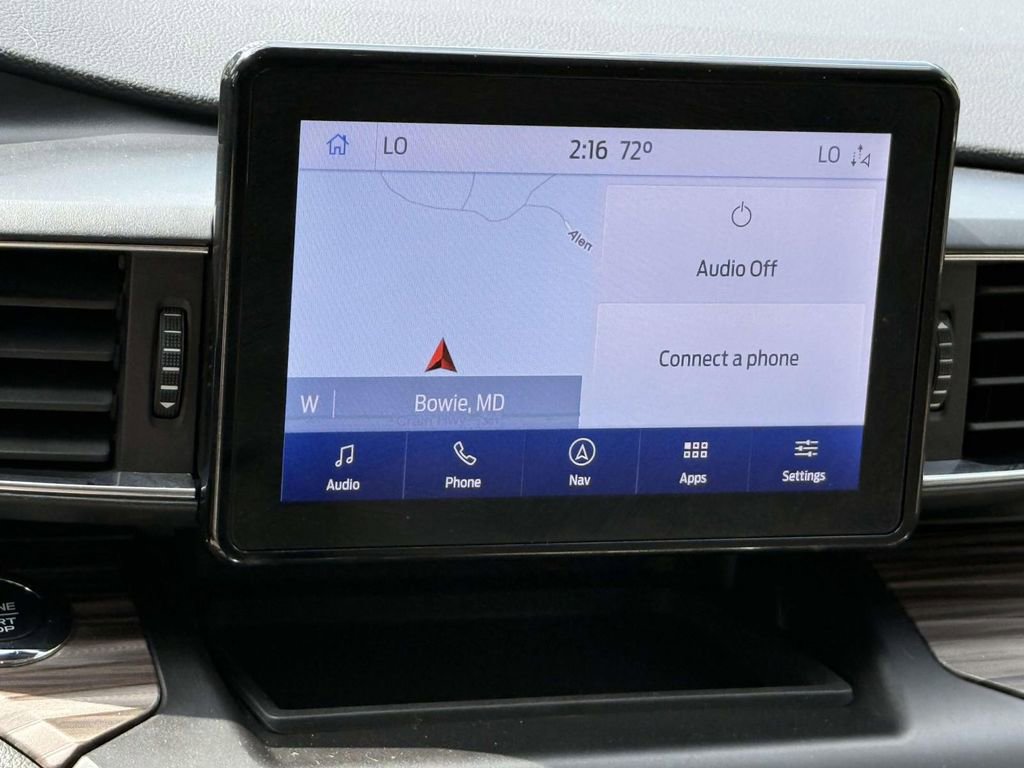 Used 2020 Ford Explorer Limited w/ Class III Trailer Tow Package AWD/4WD image 17