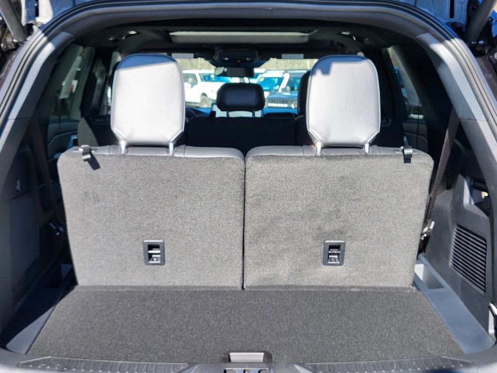 New 2026 Ford Explorer ST w/ Sun And Sound Package image 33