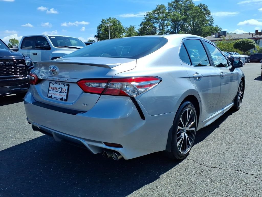 Used 2018 Toyota Camry SE w/ Protection Package (Q2) FWD image 18
