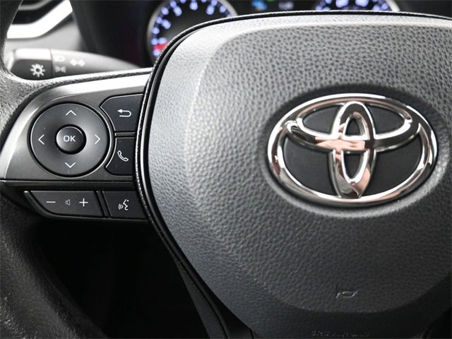 Used 2021 Toyota RAV4 LE image 25