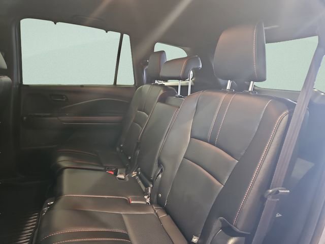 Certified 2022 Honda Passport TrailSport image 34