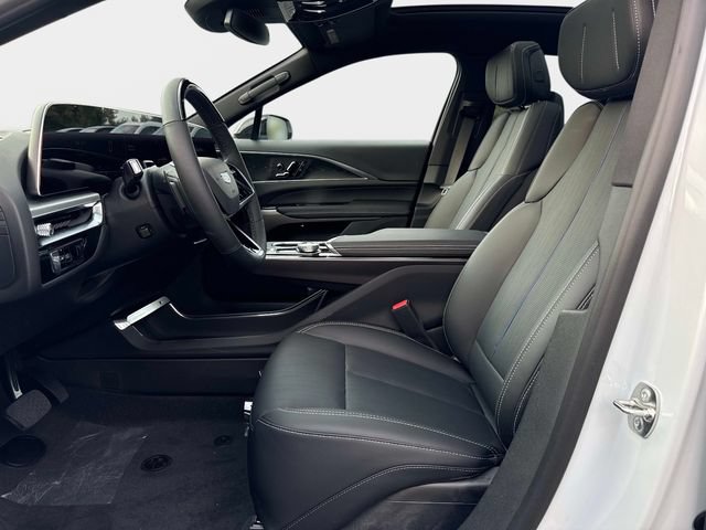 New 2026 Cadillac Lyriq Sport AWD/4WD image 17
