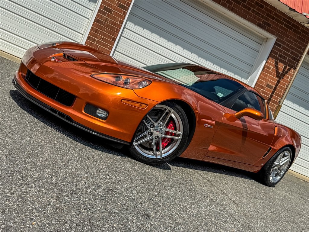 Used 2007 Chevrolet Corvette Z06 w/ Preferred Equipment Group RWD image 4