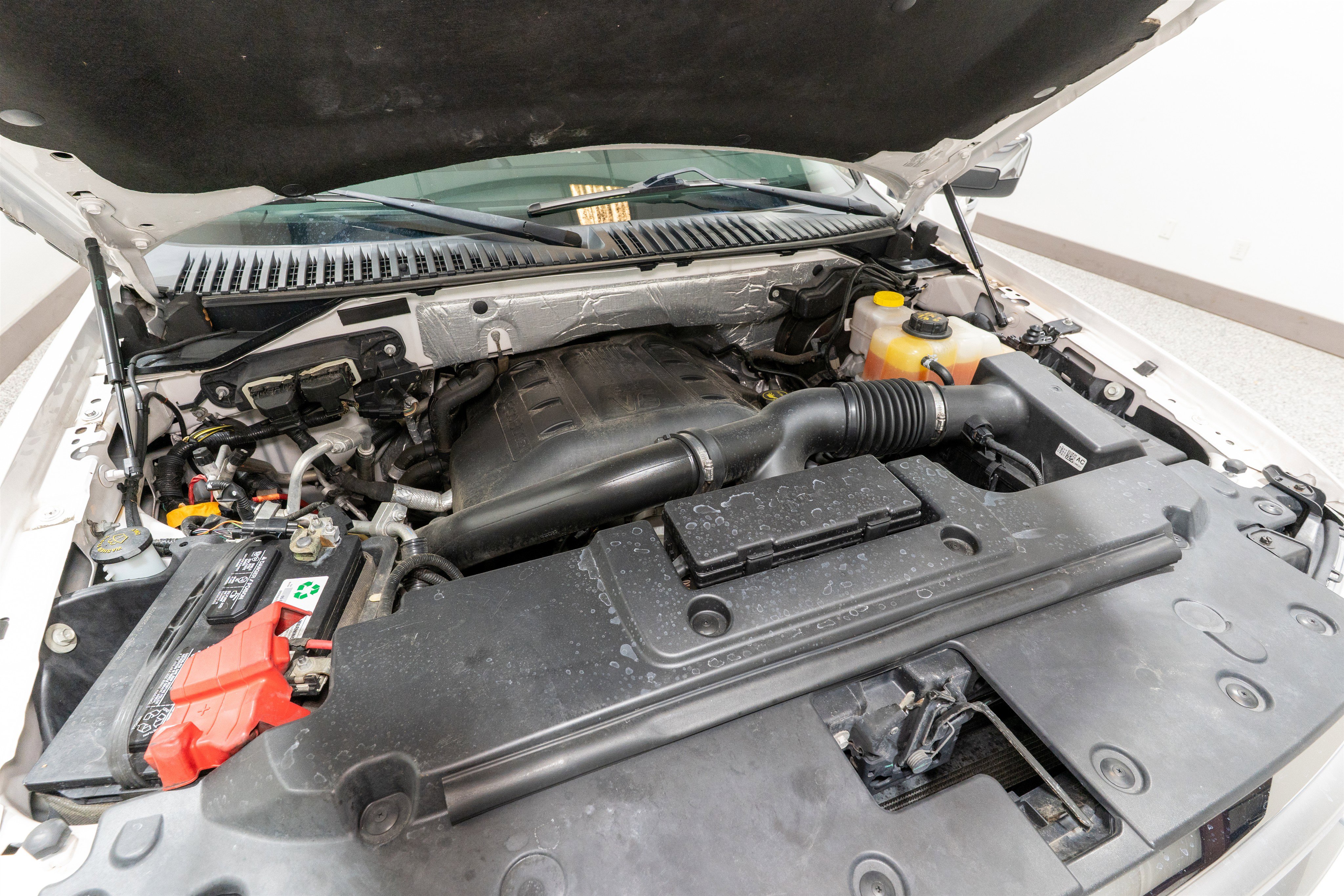 Used 2016 Ford Expedition EL Platinum image 36