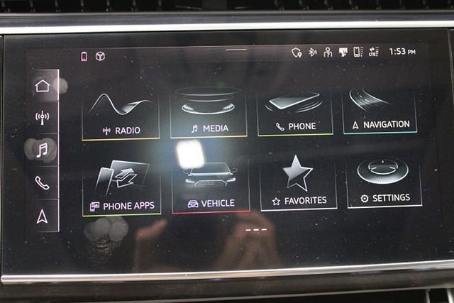 Used 2021 Audi Q7 3.0T Prestige AWD/4WD image 29