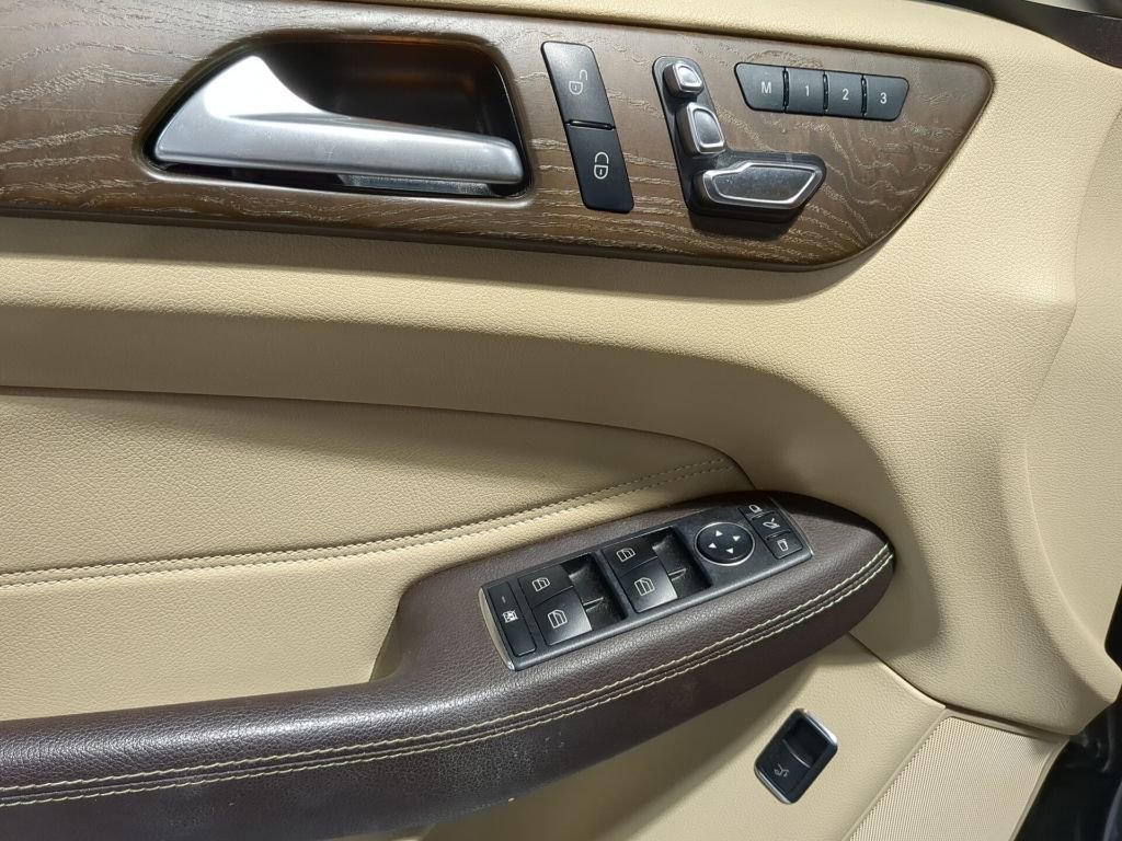 Used 2018 Mercedes-Benz GLE 350 4MATIC image 15