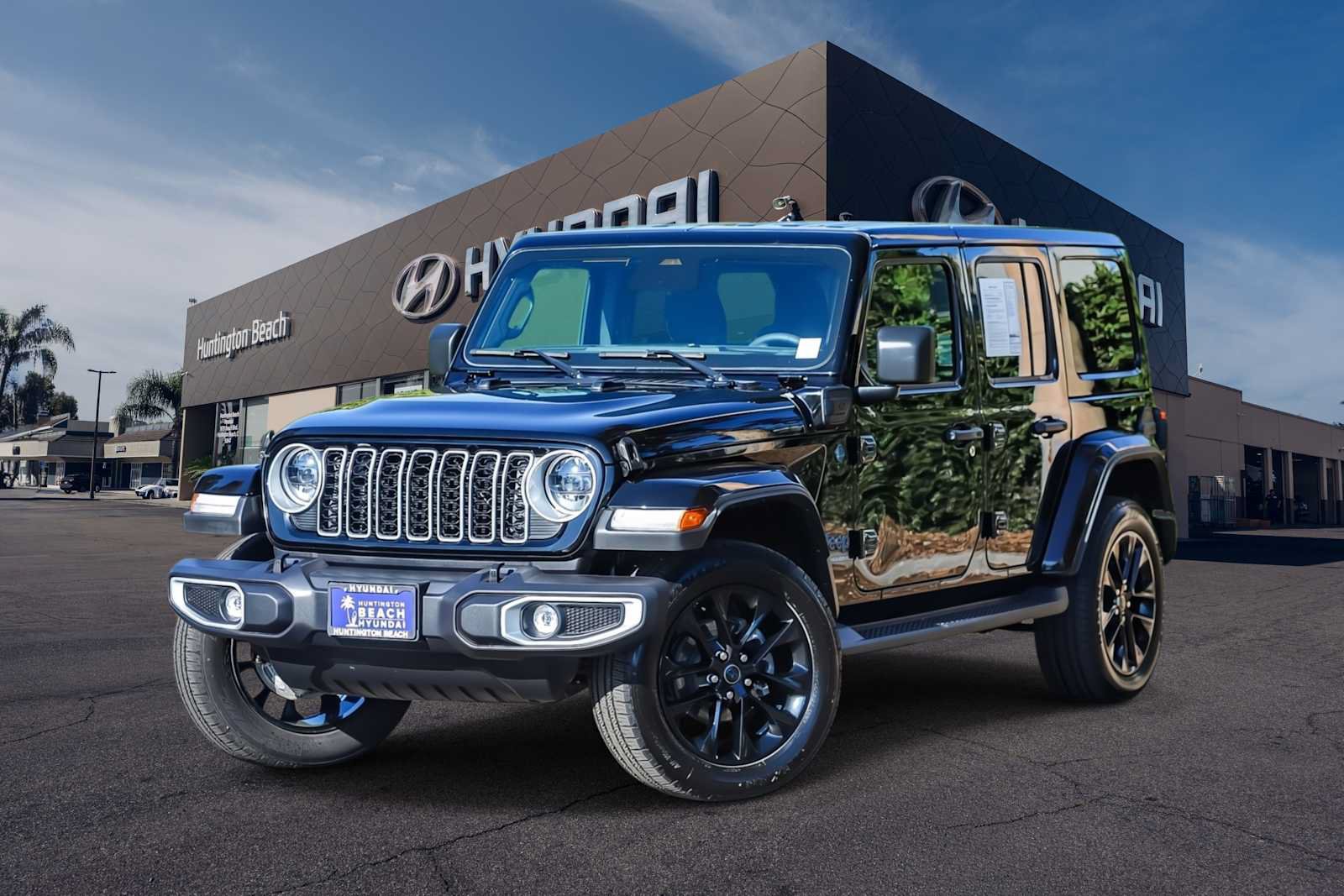 Used 2025 Jeep Wrangler Unlimited Sahara
