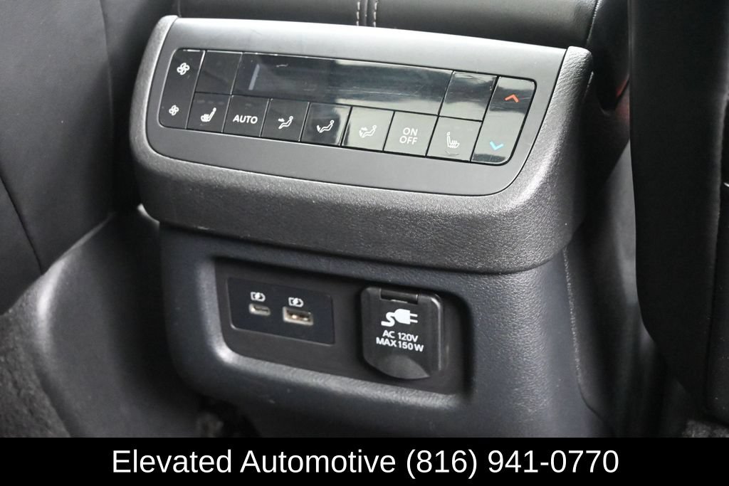 Used 2022 Nissan Pathfinder Platinum w/ Cargo Package AWD/4WD image 11