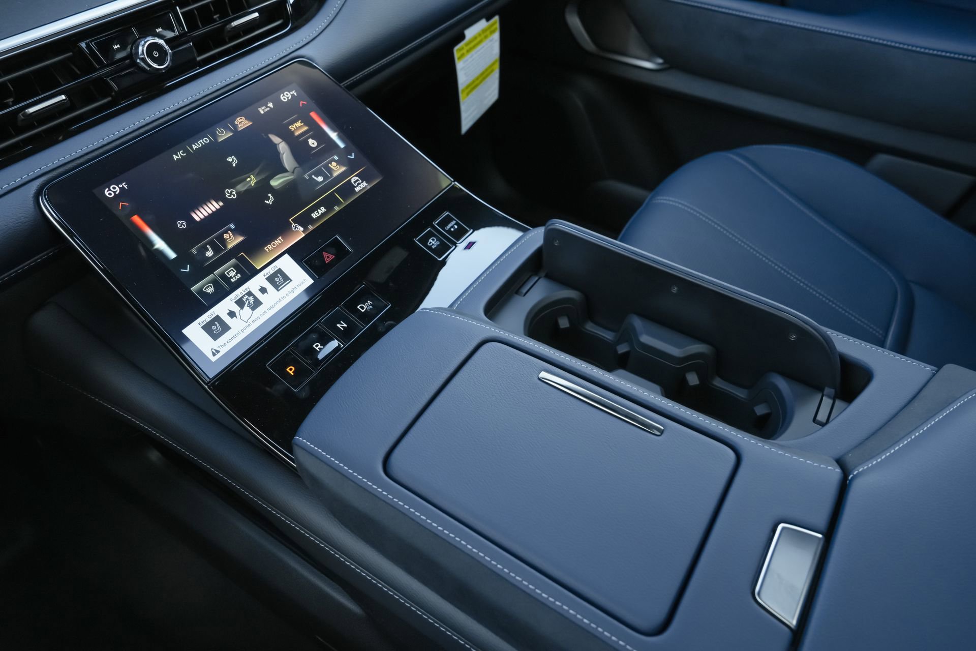 New 2026 INFINITI QX80 4WD w/ Sport Exterior Package image 12