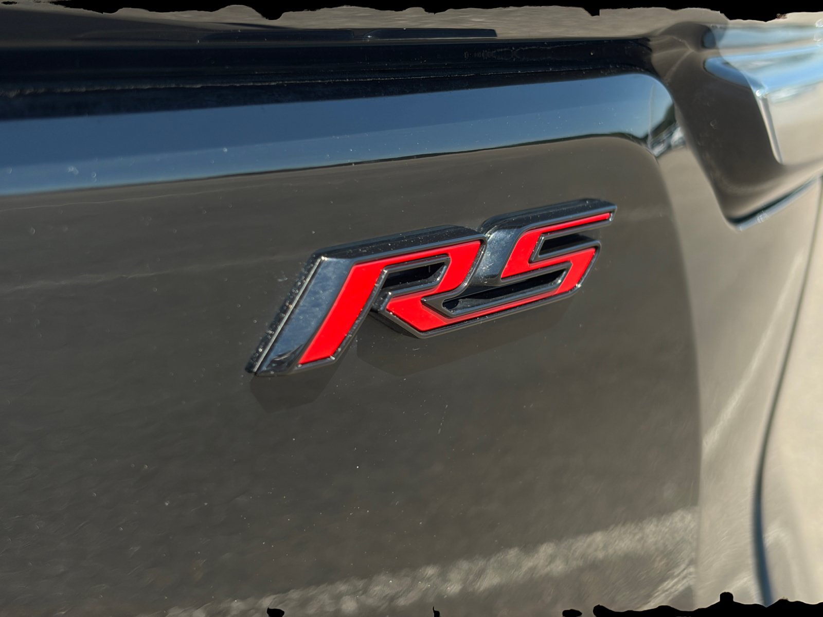 Used 2024 Chevrolet Equinox EV RS FWD image 32