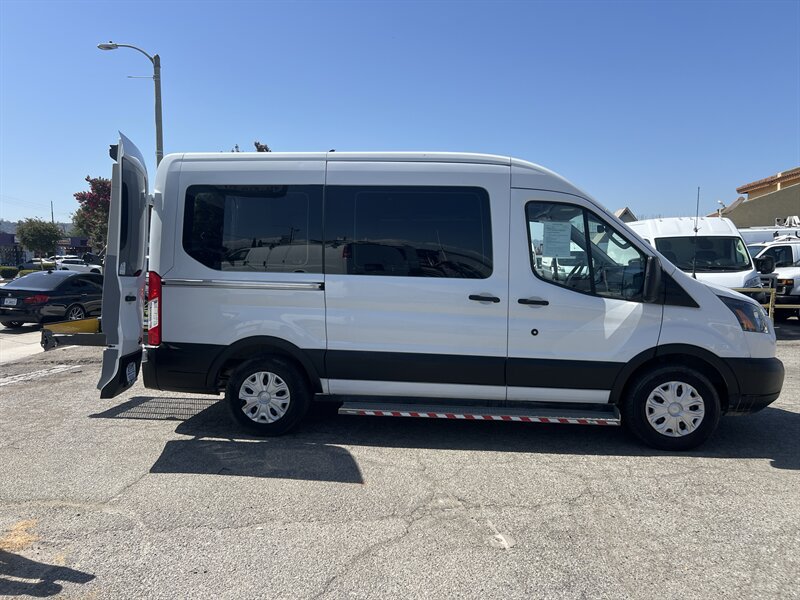 Used 2019 Ford Transit 150 XL RWD image 6