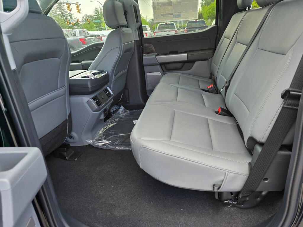 New 2025 Ford F150 Lightning Flash AWD/4WD image 12