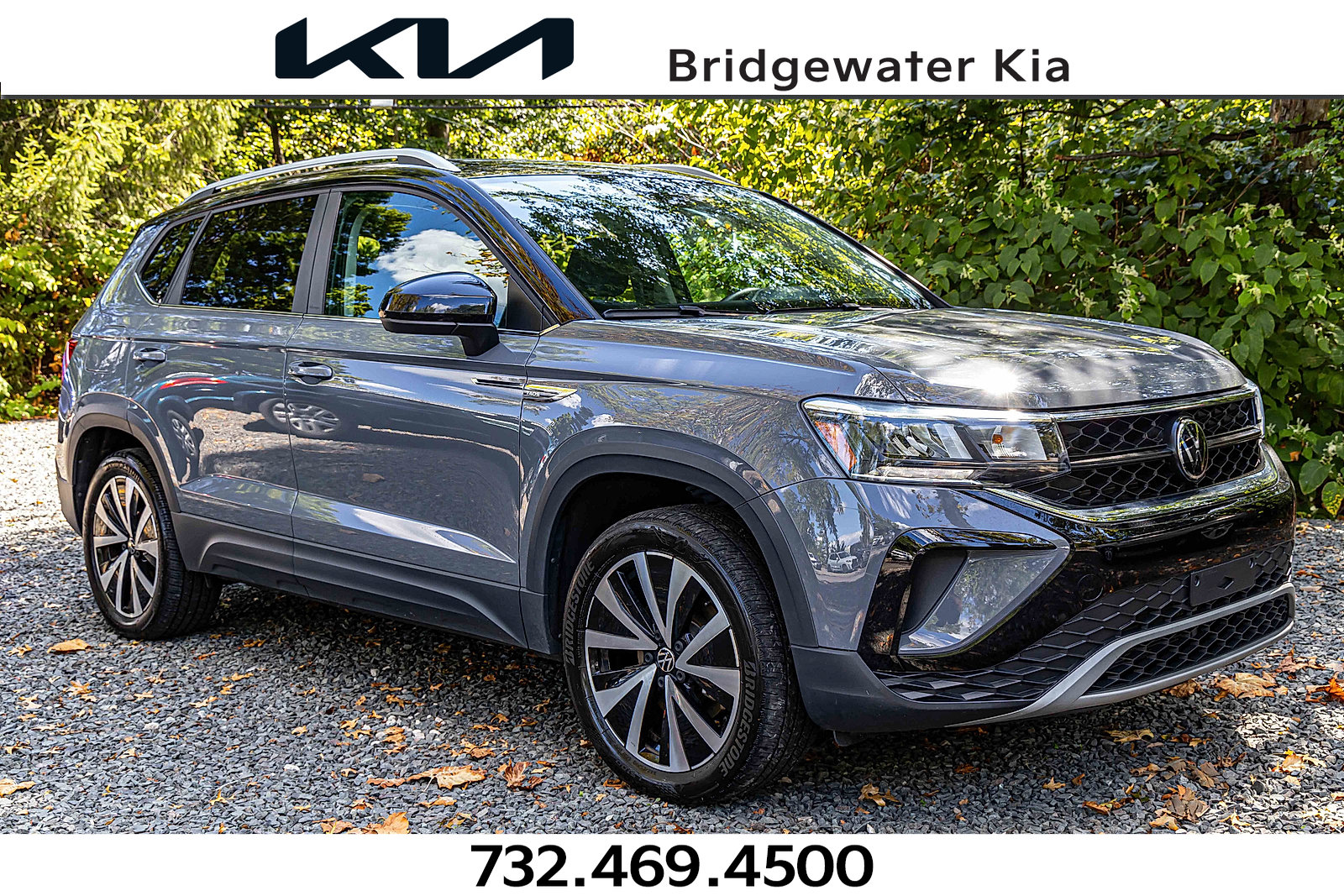 Used 2023 Volkswagen Taos SE w/ Panoramic Sunroof Package image 1