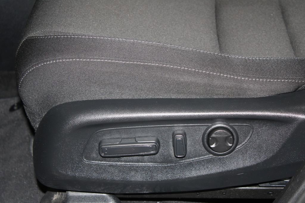 Used 2024 Honda CR-V EX image 13