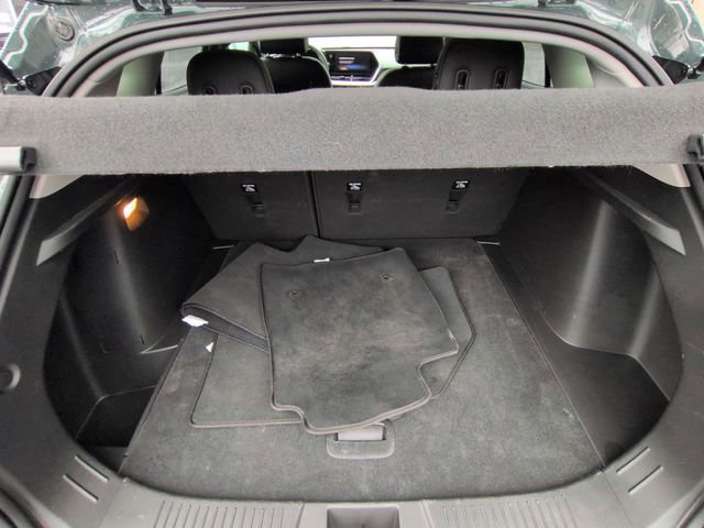 Used 2025 Chevrolet Trax LT image 24