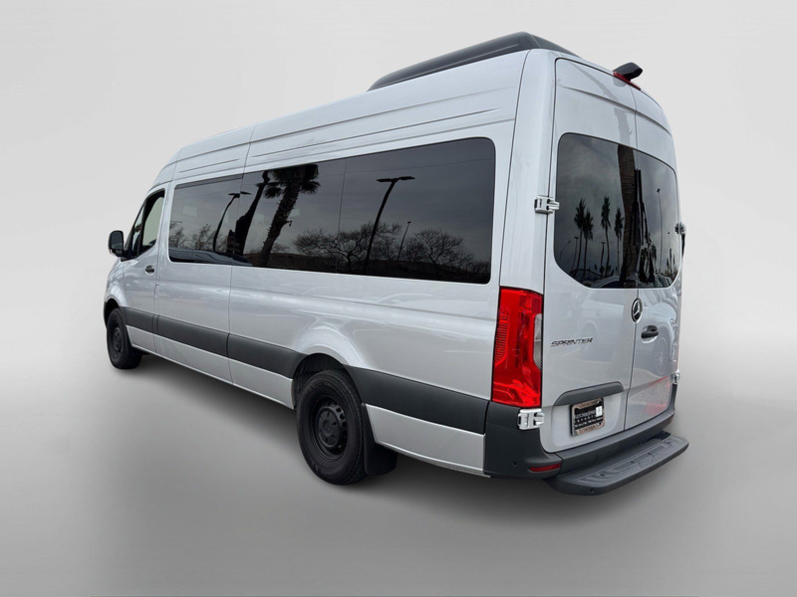 New 2024 Mercedes-Benz Sprinter 2500 image 3