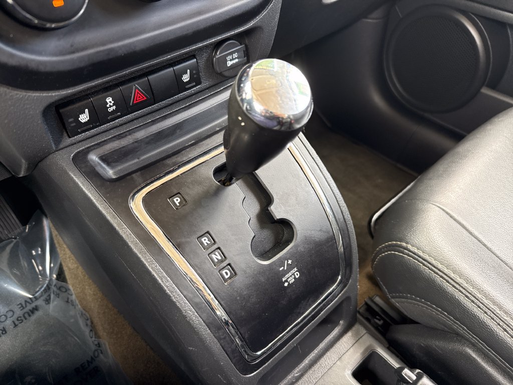 Used 2016 Jeep Patriot Sport FWD image 21