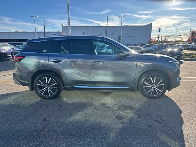 Certified 2023 INFINITI QX60 Sensory w/ Vision Package AWD/4WD image 7