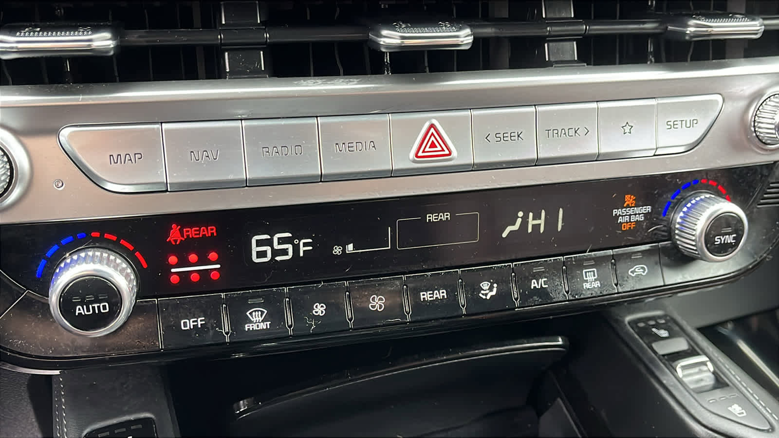 Used 2023 Kia Telluride EX image 20