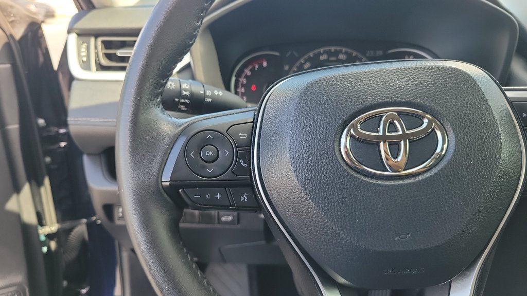 Used 2024 Toyota RAV4 XLE Premium FWD image 20