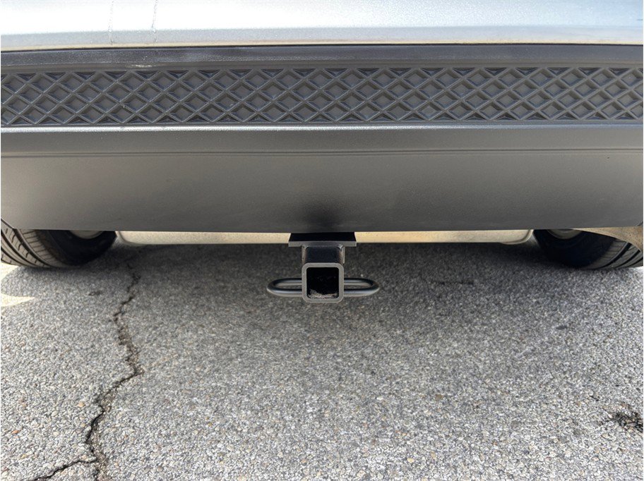 Used 2018 Ford Focus Titanium w/ Titanium Technology Package FWD image 17