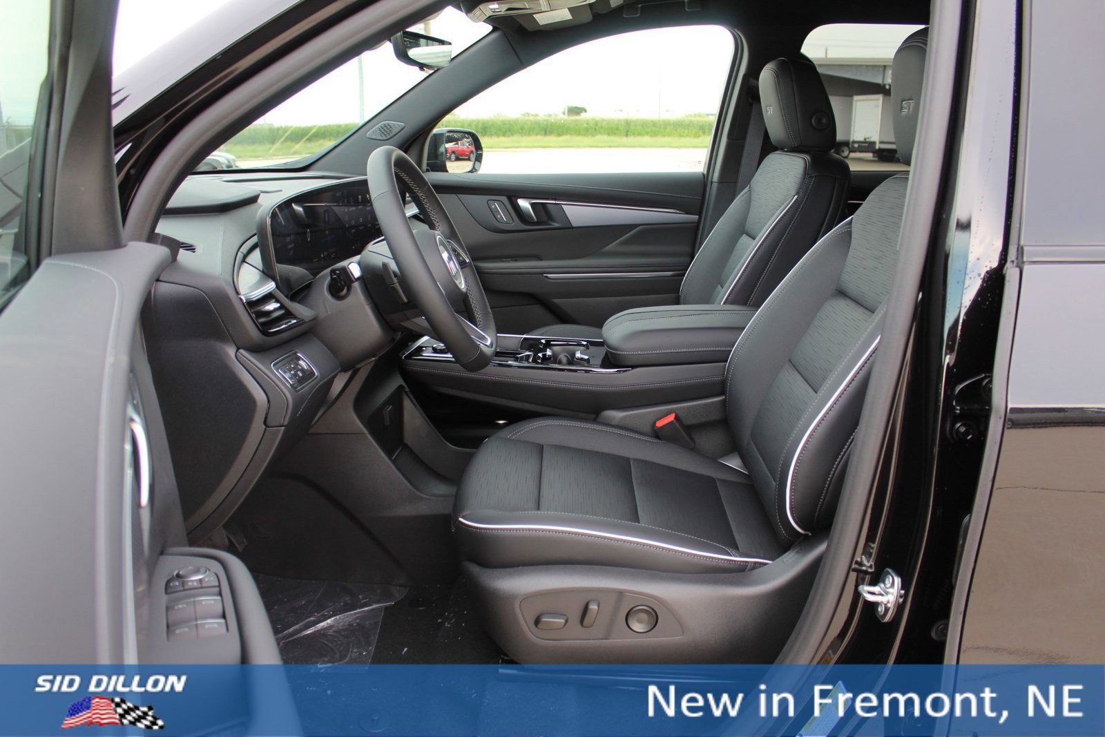 New 2026 Buick Enclave Sport Touring w/ Power Package image 9