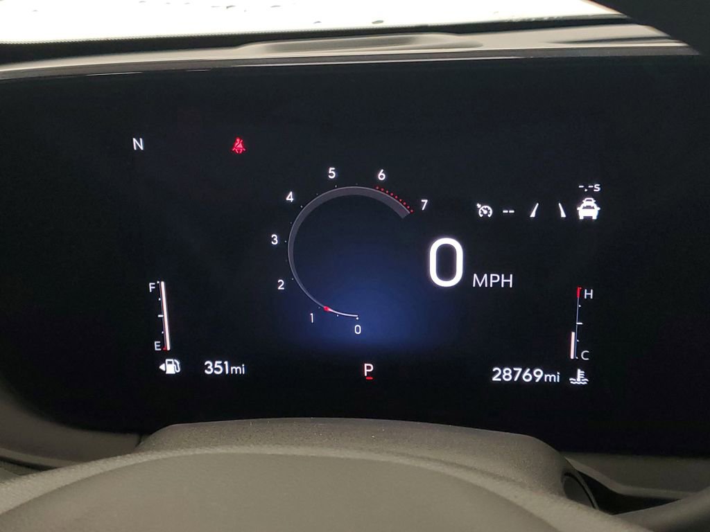 Used 2025 Buick Envista Preferred image 18