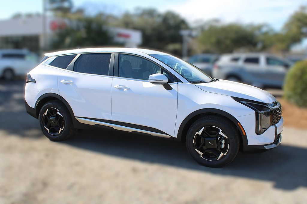 New 2027 Kia Sportage EX FWD image 4