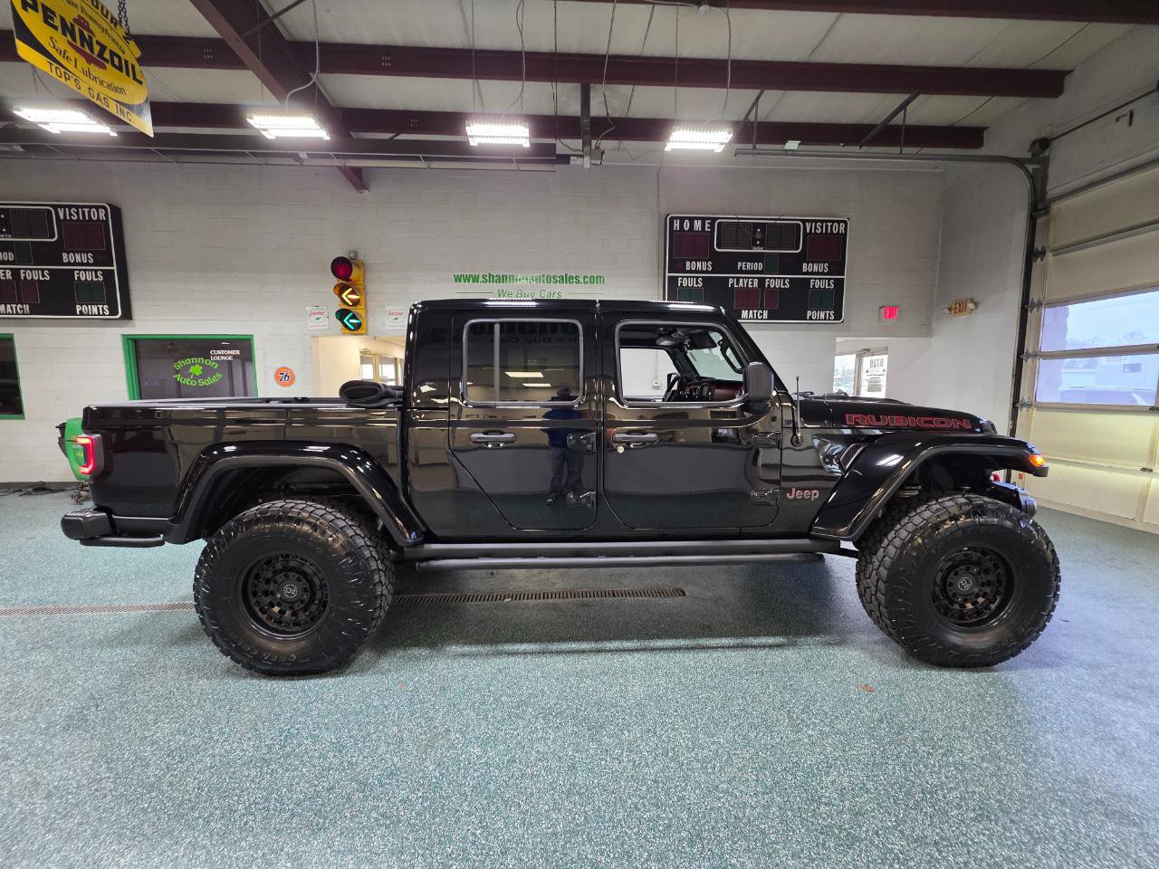 Used 2020 Jeep Gladiator Rubicon image 6
