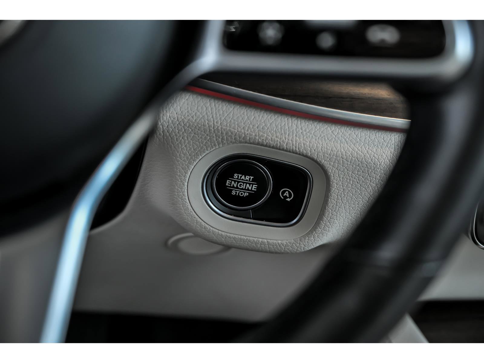 Certified 2022 Mercedes-Benz GLE 350 4MATIC image 18