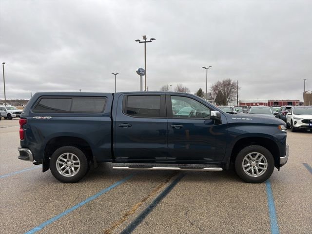 Used 2022 Chevrolet Silverado 1500 LT AWD/4WD image 11
