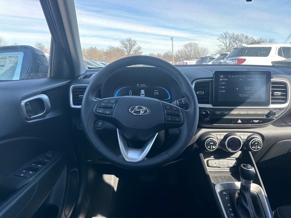 Used 2026 Hyundai Venue SEL FWD image 26