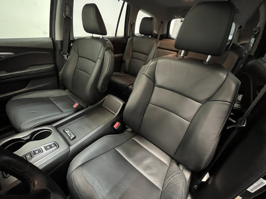 Used 2022 Honda Pilot Special Edition image 11