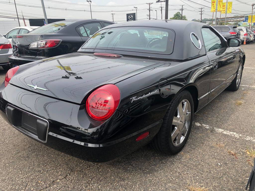 Used 2002 Ford Thunderbird Deluxe image 7