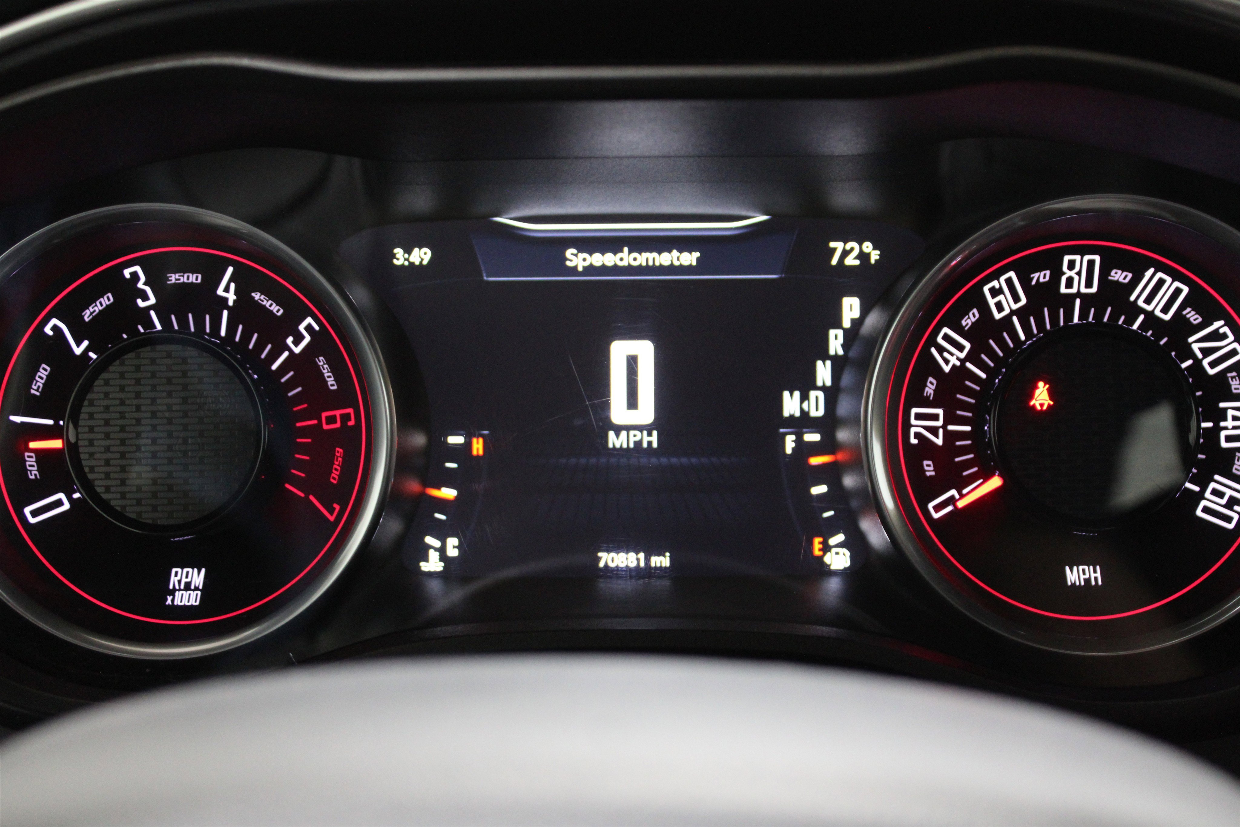 Used 2016 Dodge Challenger R/T image 12