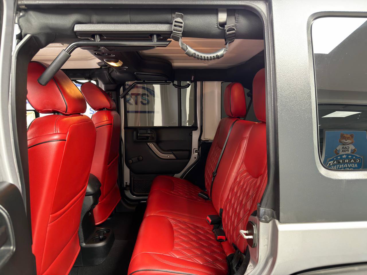 Used 2018 Jeep Wrangler Unlimited Sport AWD/4WD image 31